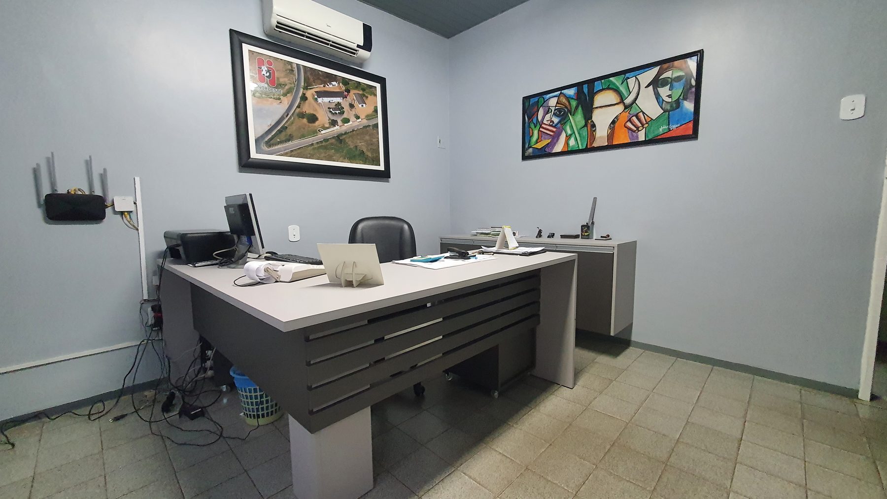 Posto executivo desenhado para o trabalho diário