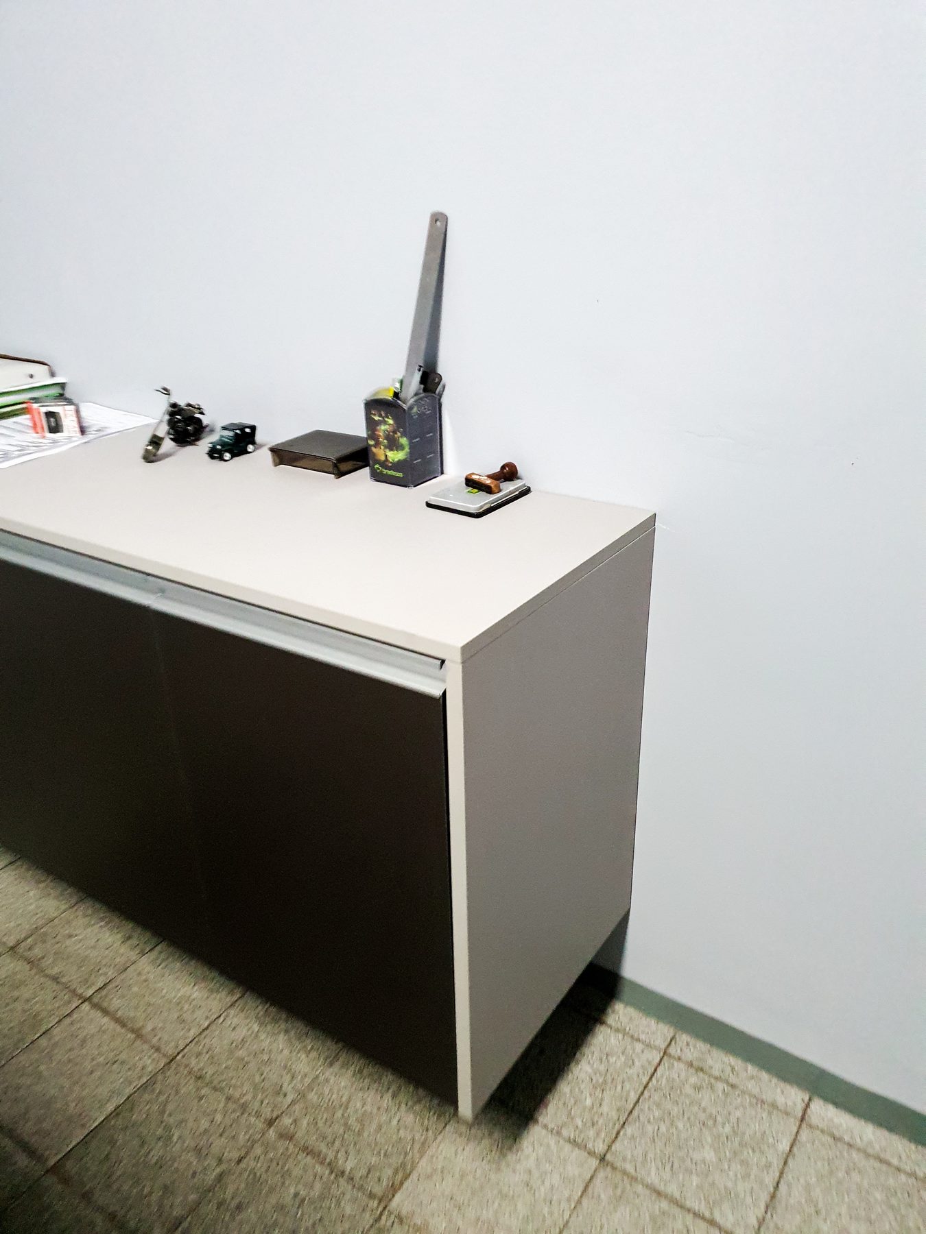 Posto executivo desenhado para o trabalho diário — vista 4